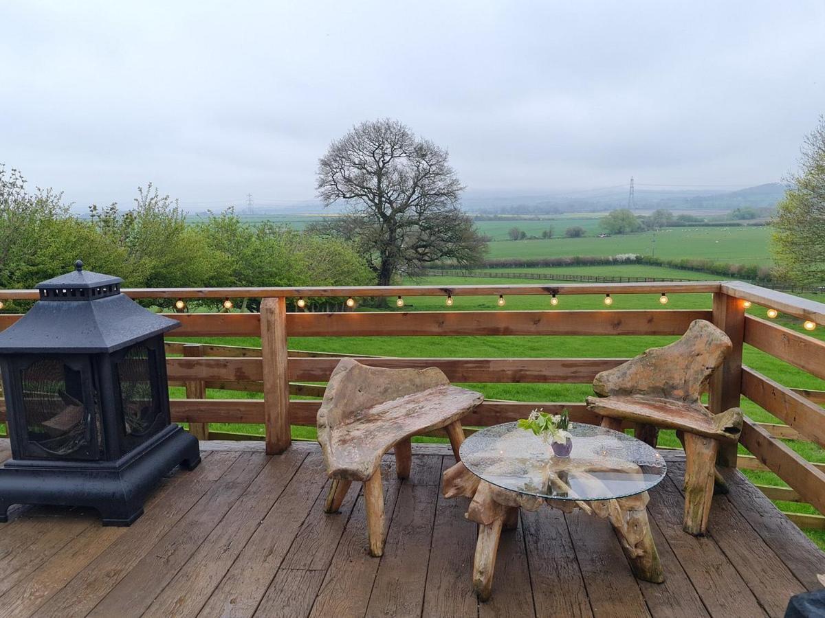 Burtree House & Retreats Tipi With Secluded Hot Tub Hotell Thirkleby Exteriör bild