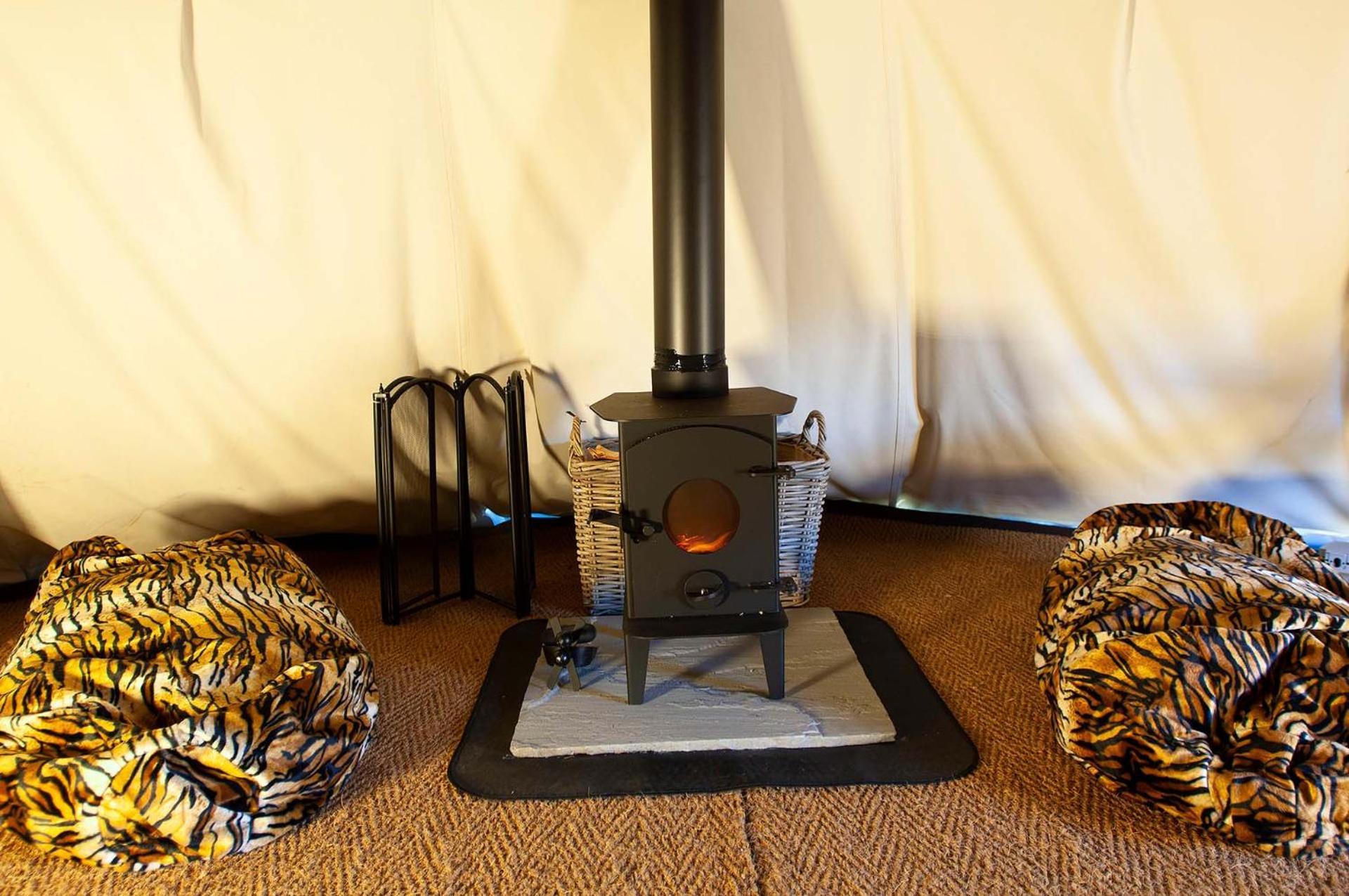 Burtree House & Retreats Tipi With Secluded Hot Tub Hotell Thirkleby Exteriör bild